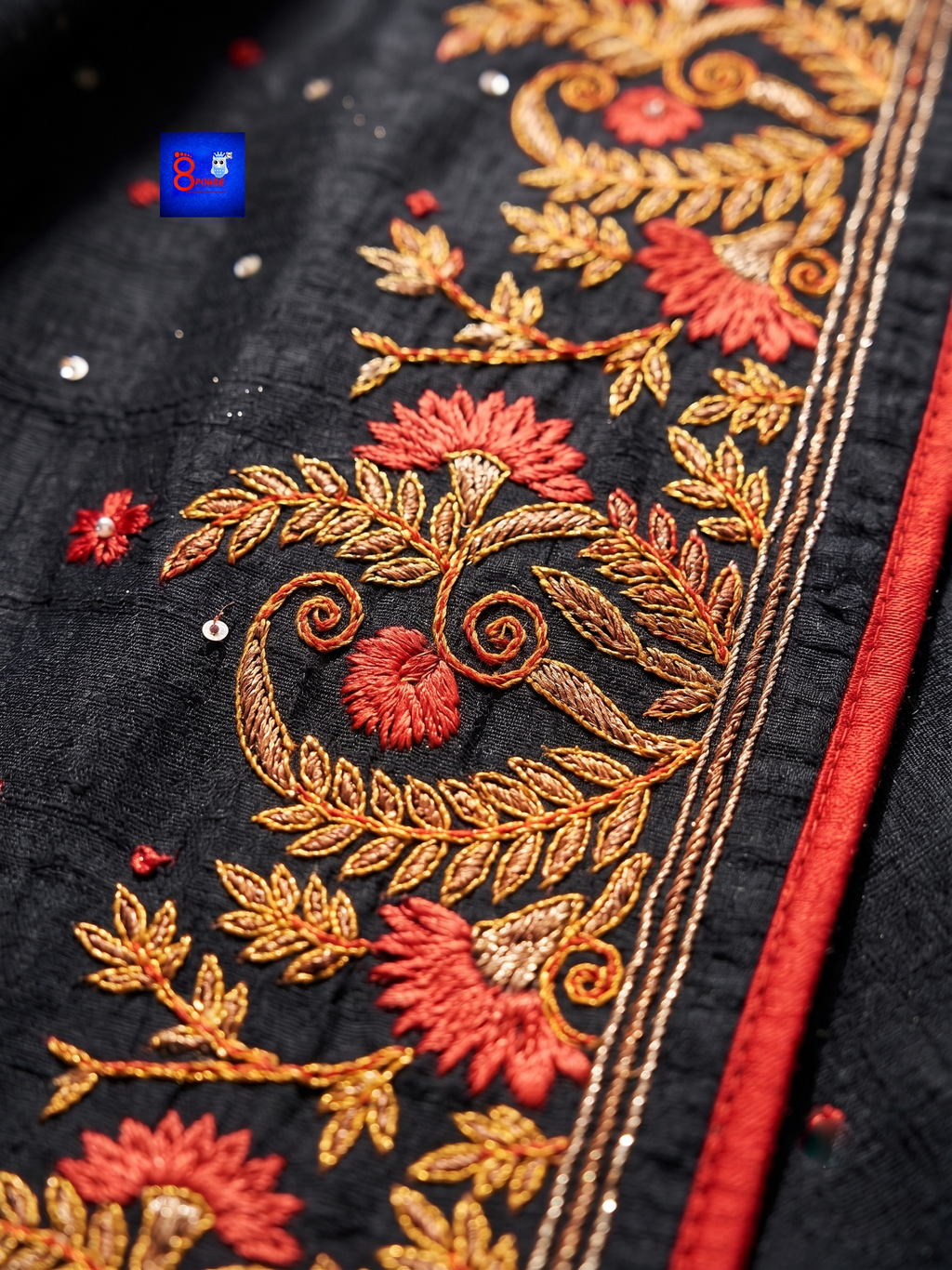 Authentic Kashmiri  Hand Embroidered Saree ( Silk Mark )