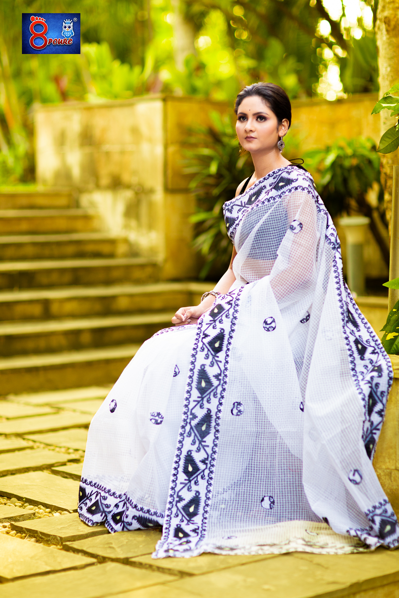White Reshom Black Border Designer Saree | RDS 04